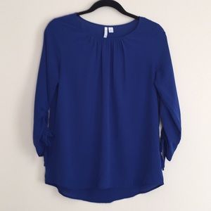ELLE brand royal blue flowy top
